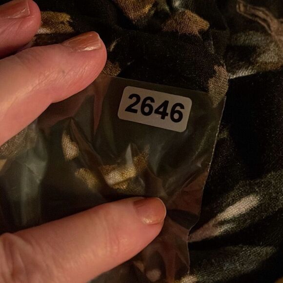 AJ Andrea Jovine size L faux tie front blouse. Semi sheer floral blouse - Picture 6 of 6